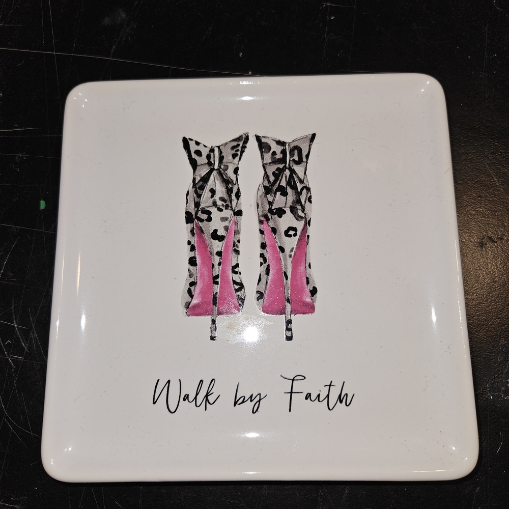 Chic Stiletto Heels Decorative Plate - Pink and Black